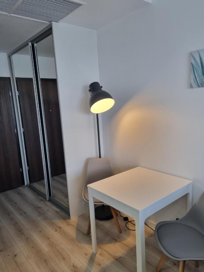 Jbhotels Apartament Comfort Hanza Tower Szczecin Exterior photo