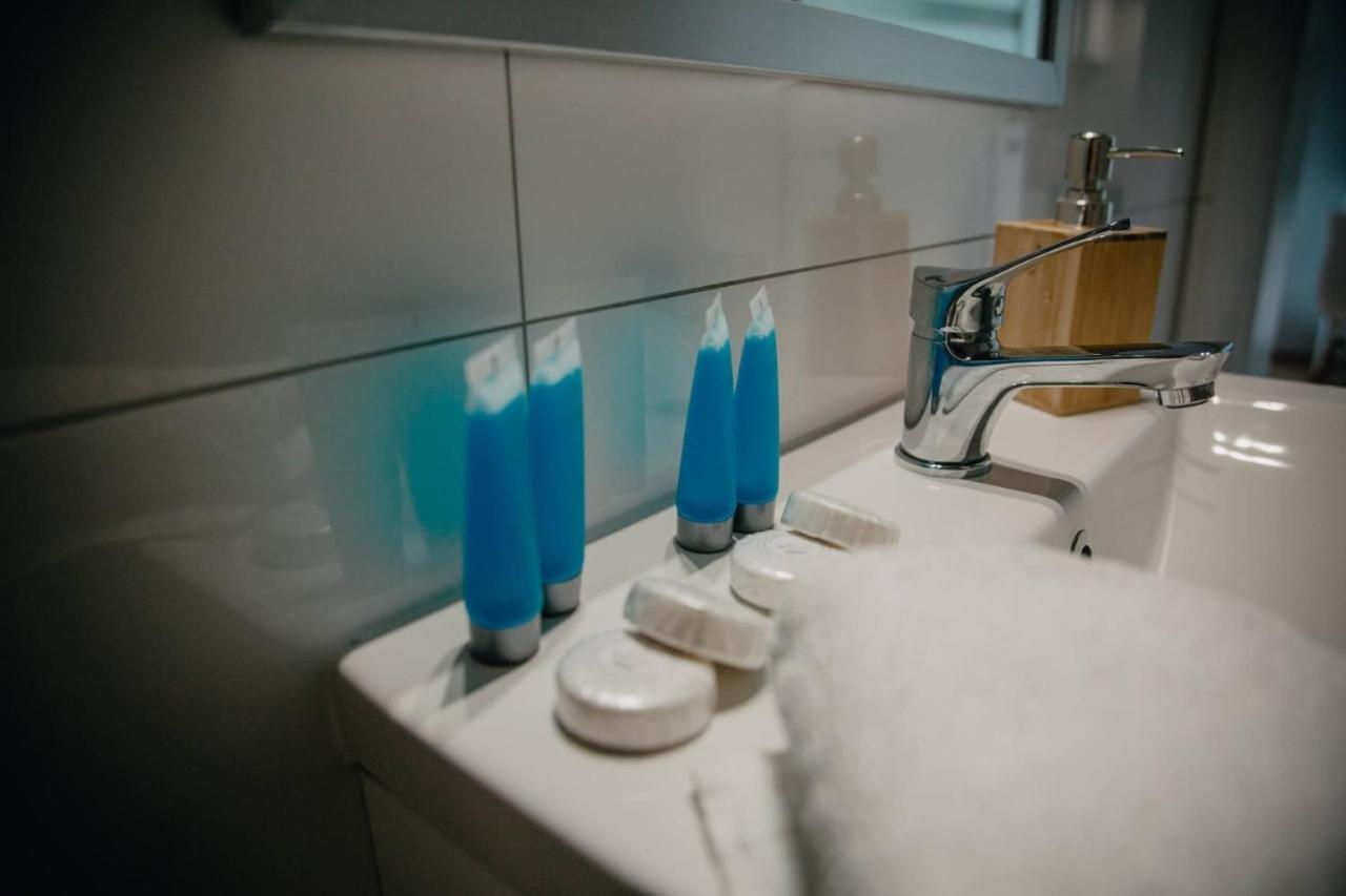 Jbhotels Apartament Comfort Hanza Tower Szczecin Exterior photo